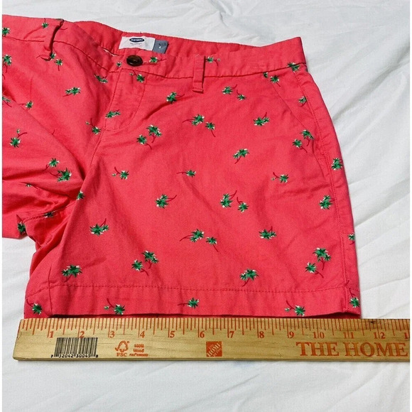 Old Navy Womens Sz 6 Chino Shorts Pink Palm Tree Print 100% Cotton Pockets - Picture 10 of 10